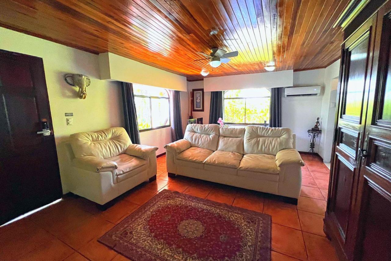 Casa Valentina - Ocean, Nature, Relax, Central Quepos Εξωτερικό φωτογραφία